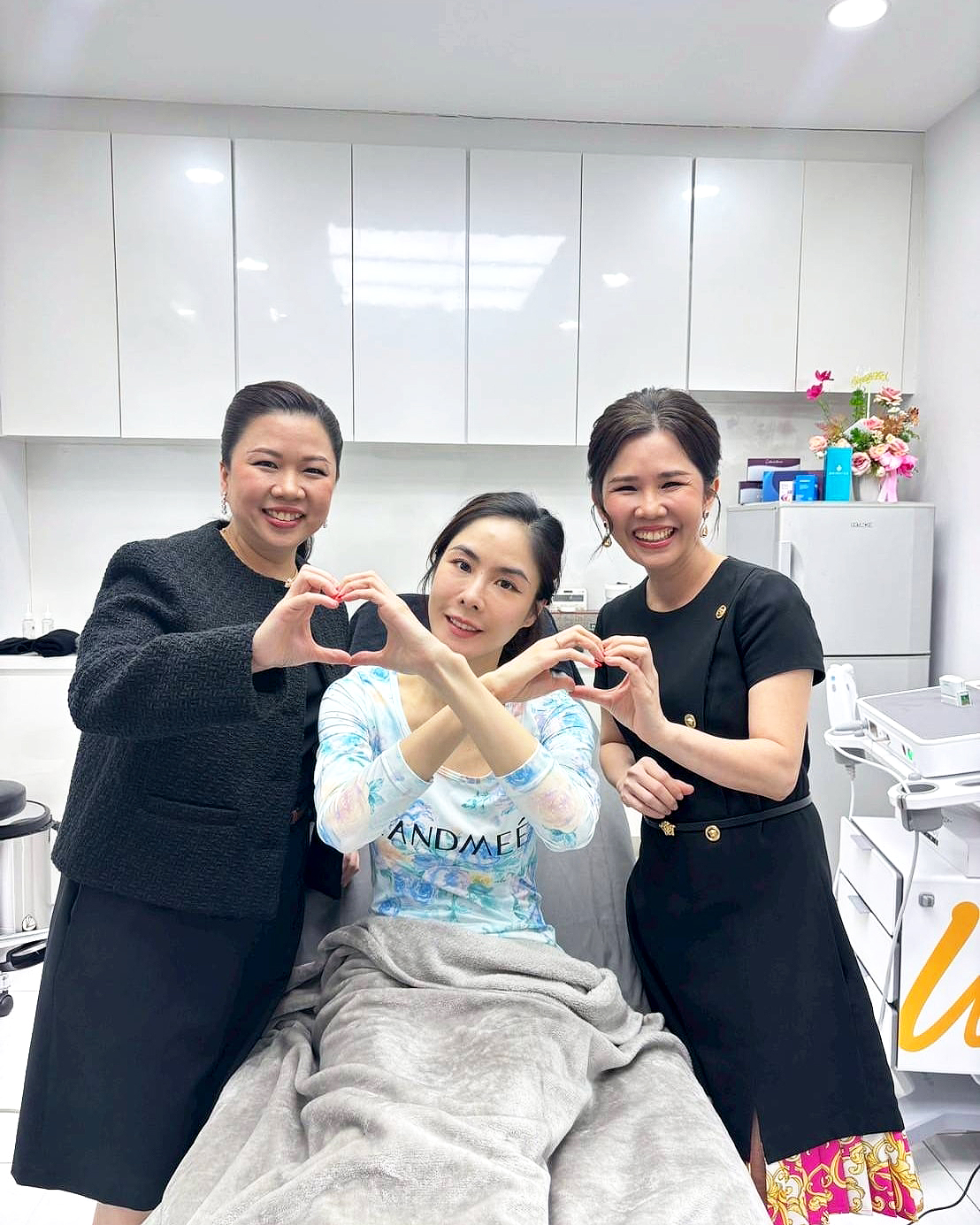 จันทรัตน์คลินิก