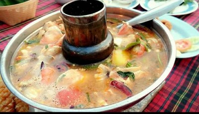 ข้าวผัดปูเนื้อ