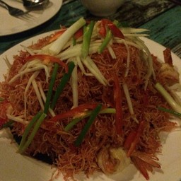 ยำวุ้นเส้นทะเล