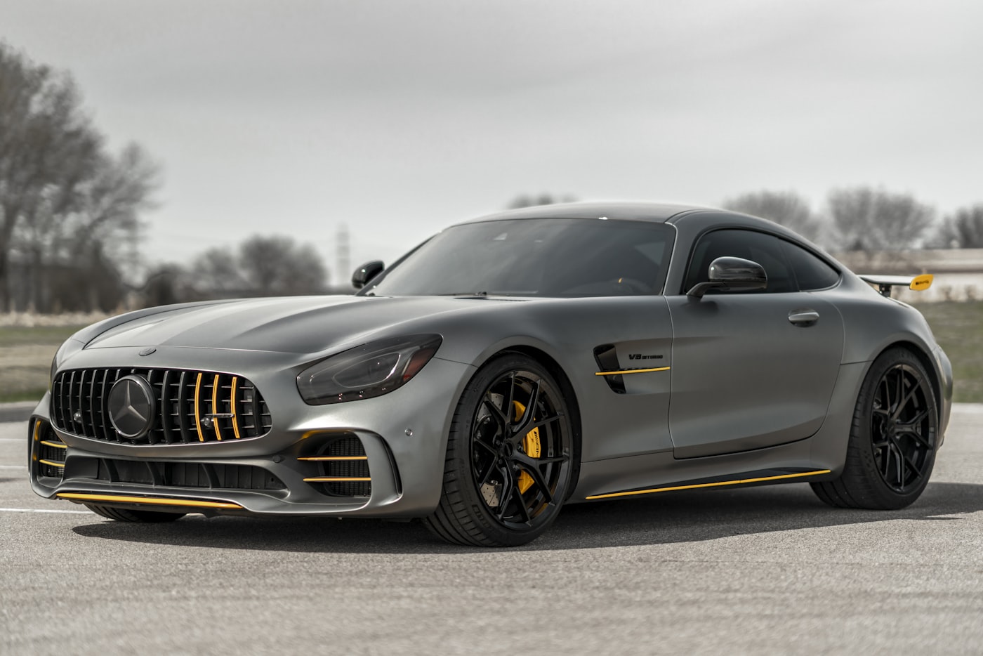 Mercedes-Benz ระดับพรีเมียมที่ KN Garage