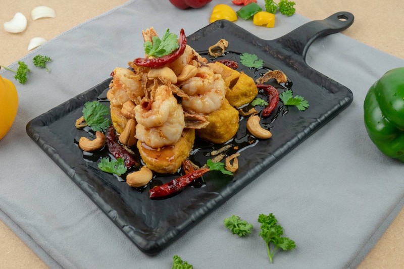 กุ้งทอดซอสมะขาม
