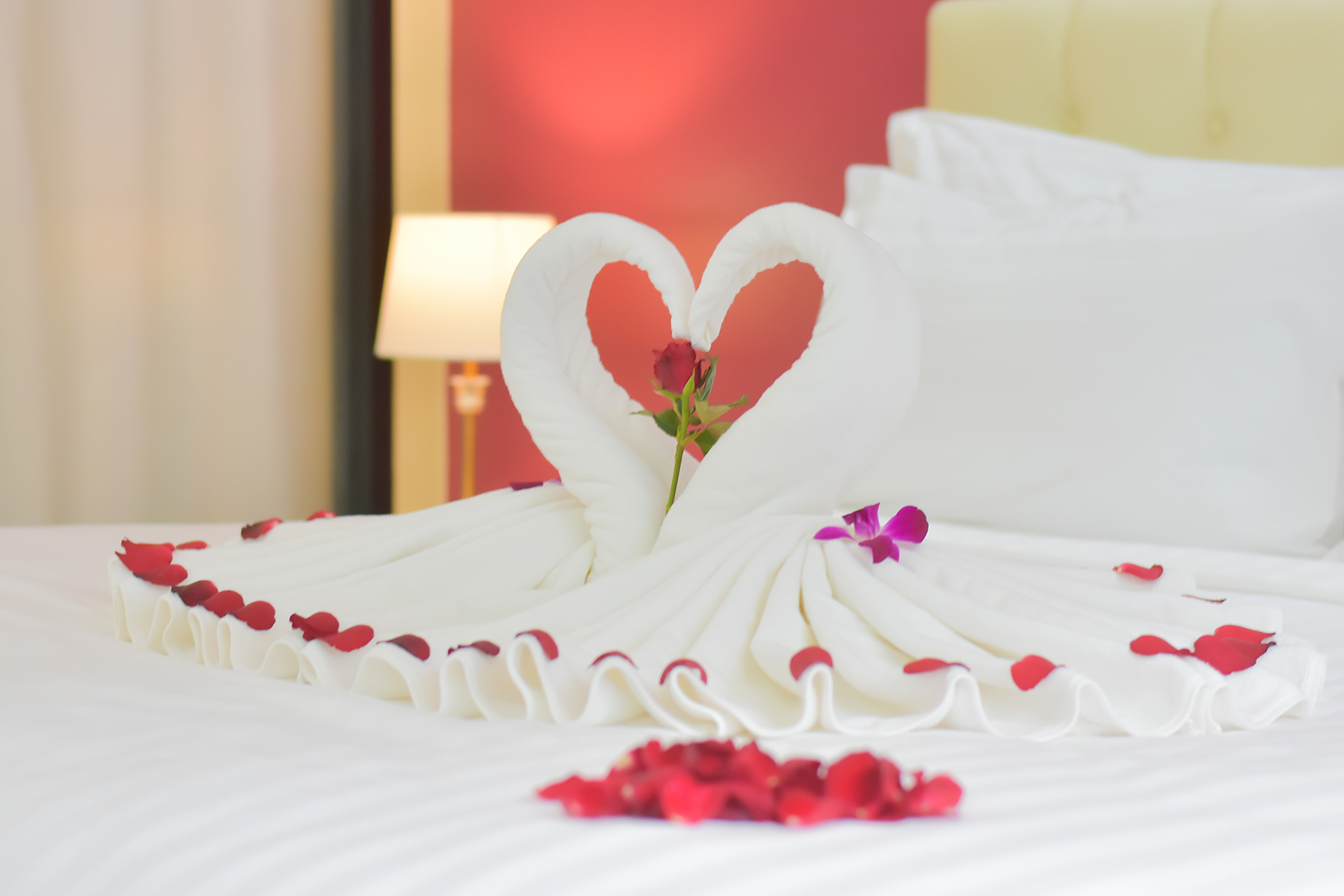 Honeymoon Suite
