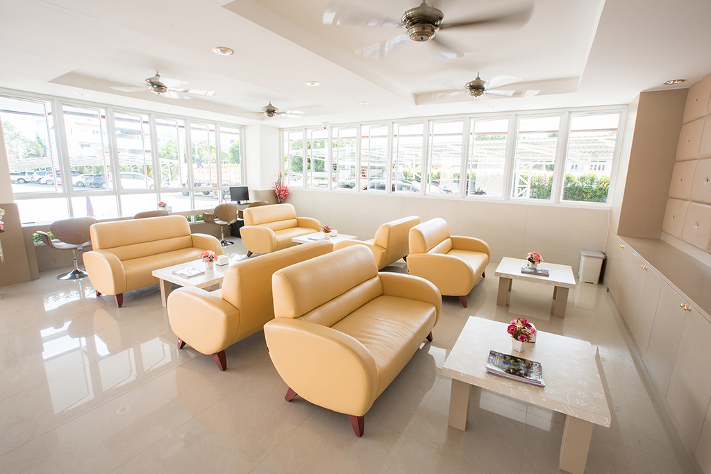 โรงแรมพีเอธานี ภายใน