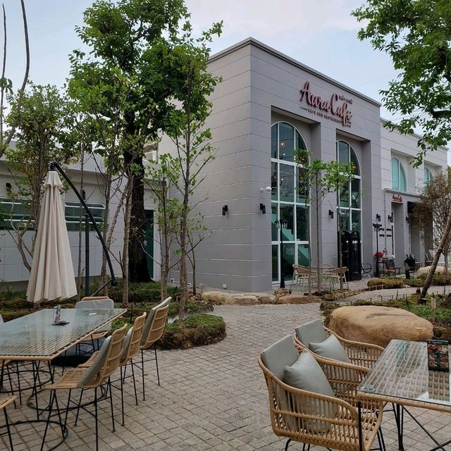 AURA Cafe and Restaurant ขอนแก่น