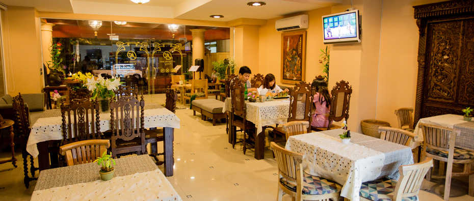 ห้องอาหารและบาร์